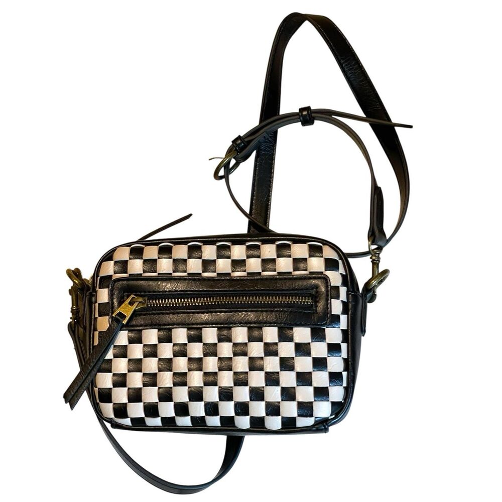Universal Thread Checkered Camera Crossbody Bag - image 3